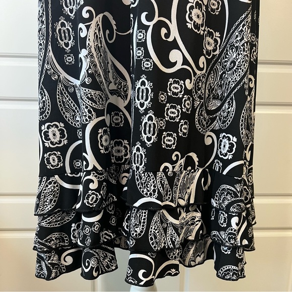 Paisley Ruffle Hem Midi Dress Sleeveless Black White Print Casual Size‎ XL - Picture 3 of 8